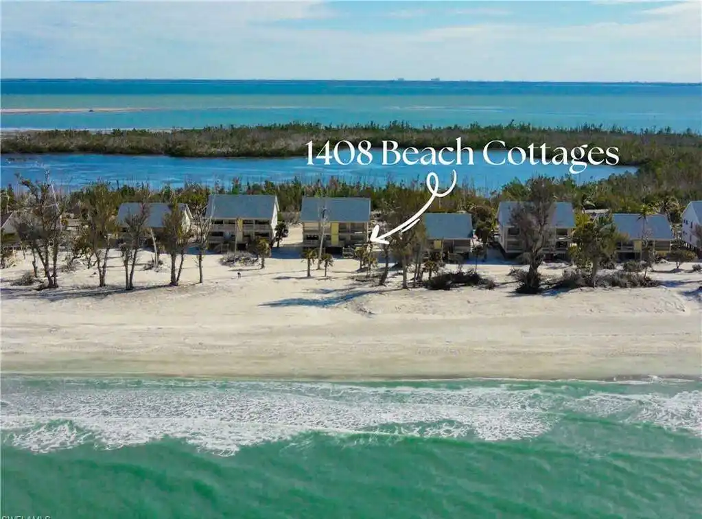Exquisite Condo Steps to the Sand