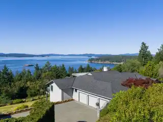 Elegantly Appointed Home Atop Cloake Hill