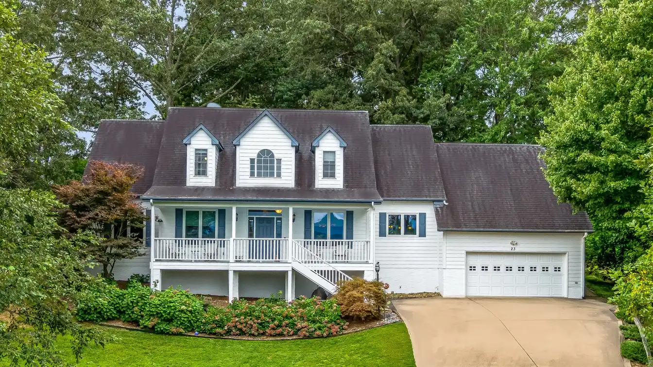 Impeccably Maintained Home in a Sought-after Neighborhood