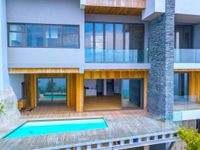VILLA FOR SALE IN BANTRY BAY
