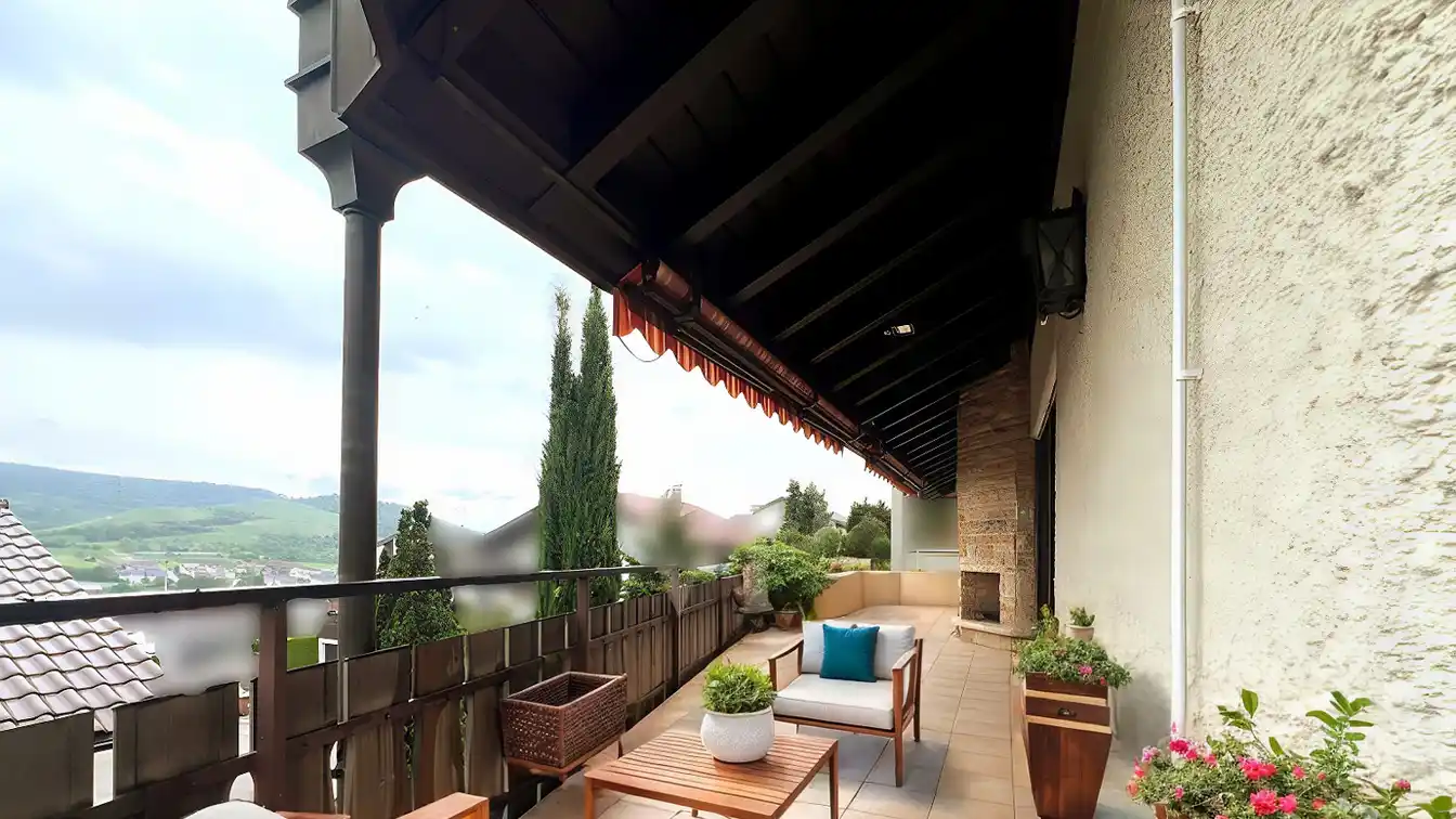 Spacious Hillside Property