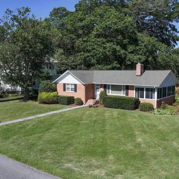 BAY RIDGE BEAUTY WITH UNMATCHED WATER VIEWS