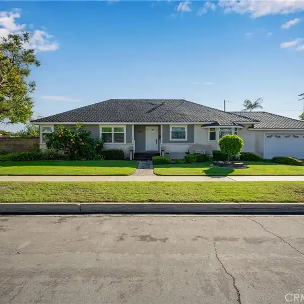 REMODELED CORNER LOT HOME WITH DESIGNER TOUCHES
