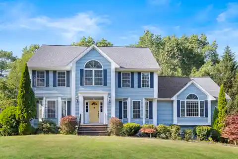 Modern Living Meets Classic Neighborhood Charm