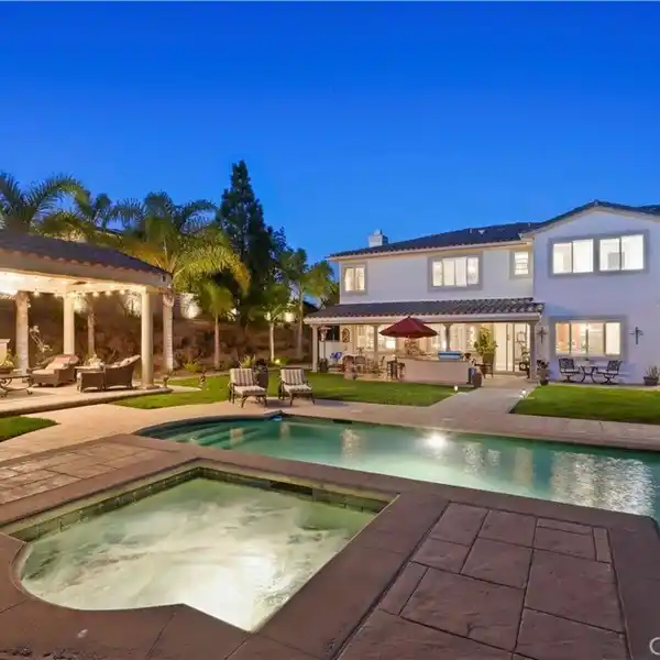 EXTRAORDINARY PROPERTY NESTLED IN THE FOOTHILLS OF MOORPARK COUNTRY CLUB ESTATES