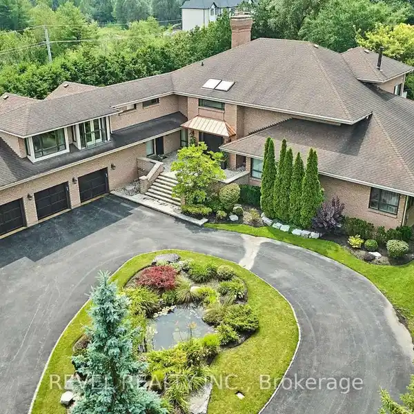 RARE WATERFRONT SANCTUARY