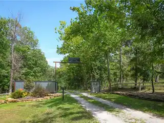 50 Blufftop Acres