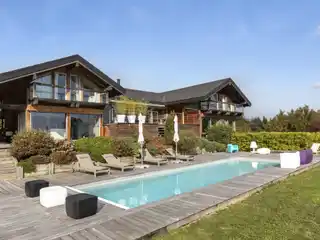 Architect-Designed Villa with Lake Views and Heated Pool