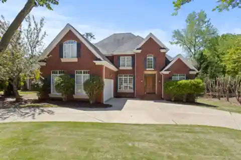 Elegant Residence in Carolina Country Club