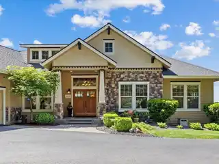 Extraordinary Custom Estate