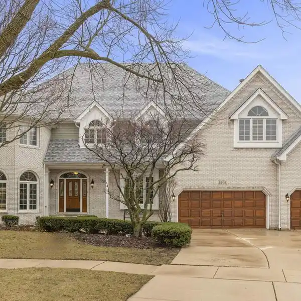 EXCEPTIONAL HOME IN SOUGHT-AFTER WHITE EAGLE