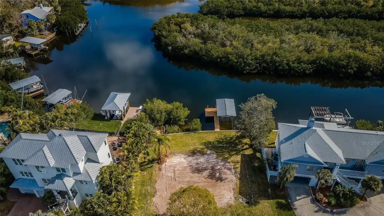 Marvelous Waterfront Lot
