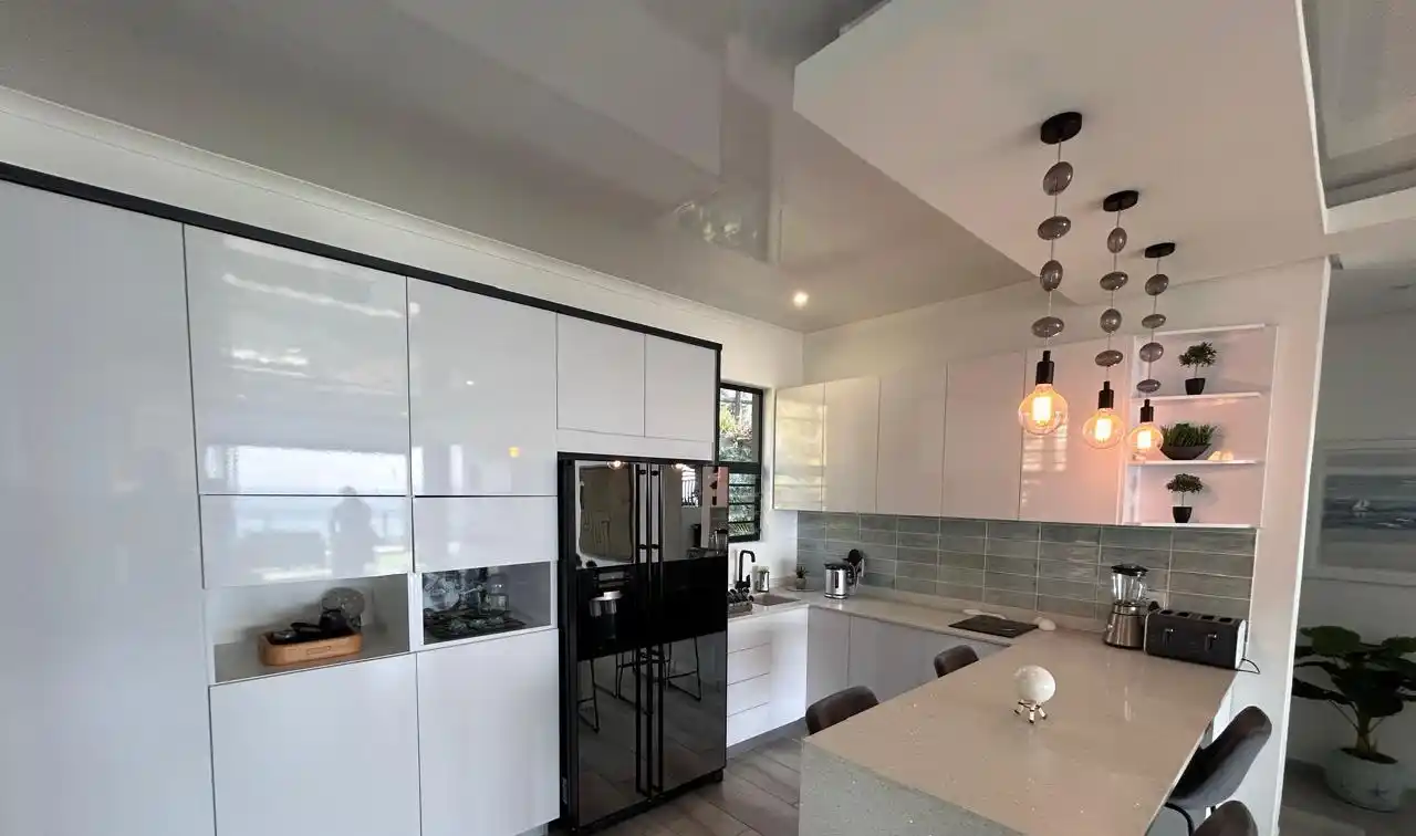 Modern Elegance with Versatility