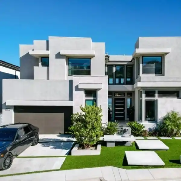 ULTRA MODERN ESTATE IN WESTCLIFFE PORTER RANCH HILLS