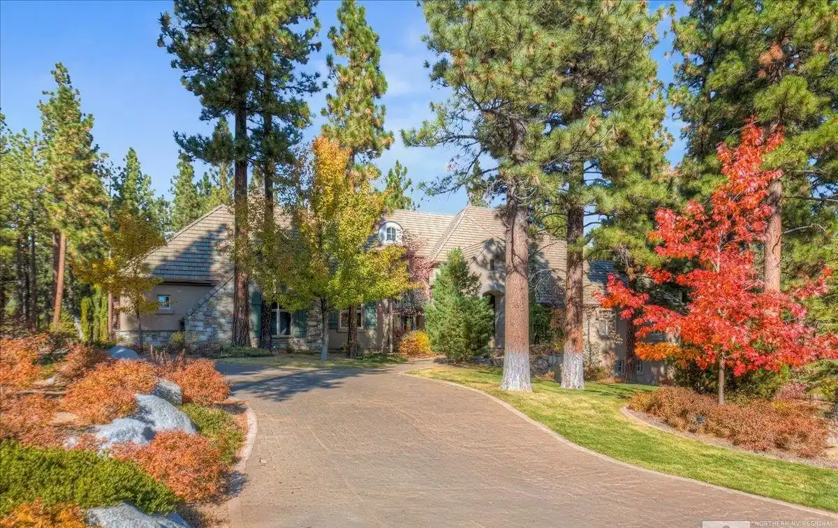 Beautifully Remodeled Montreux Estate
