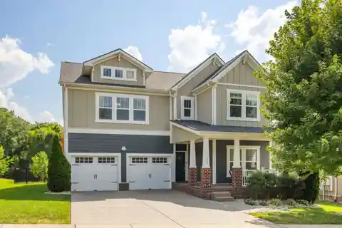 Serene Living with Smart Luxury Touches