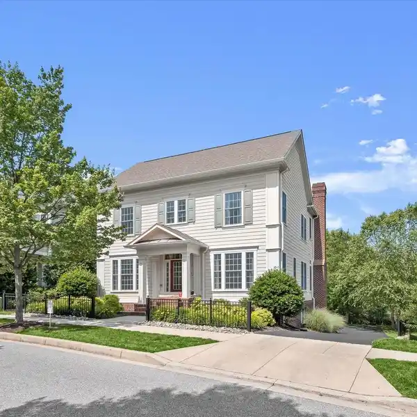 PREMIER PROPERTY IN A SOUGHT-AFTER COMMUNITY