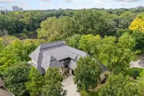 Masterfully Designed Tyrol Hills Residence