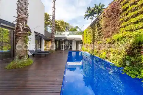 Exclusive Residence in Jardim Europa