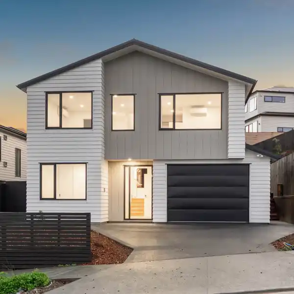 ELEGANT AND WELL-CRAFTED HOME IN DESIRABLE COMMUNITY