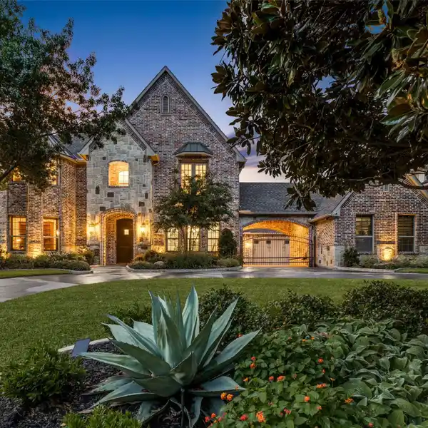 EXCEPTIONAL HOME IN THE EXCLUSIVE HILLS OF BRECKINRIDGE