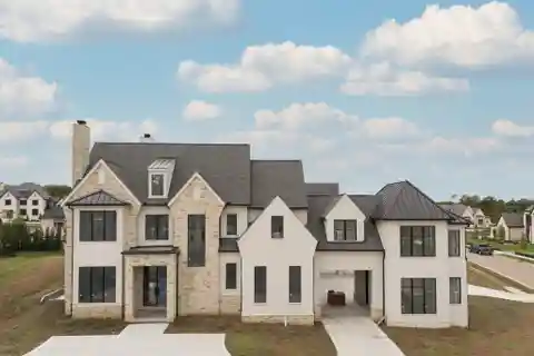 Sophistication with Modern Comfort