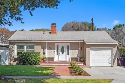 Ideally Located Single-level Home Nestled in the Plaza