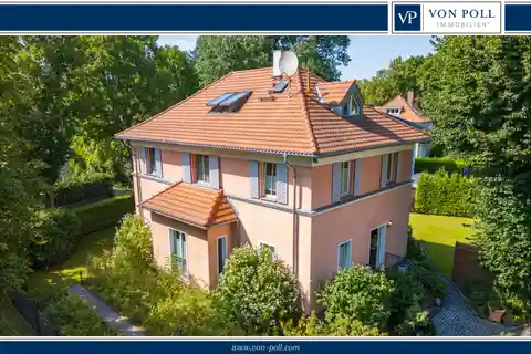 Family-Friendly Villa in the Popular Musicians' Quarter