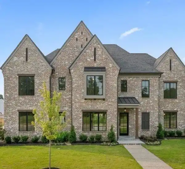ELEGANT NEW BUILD IN GATED GERMANTOWN COMMUNITY