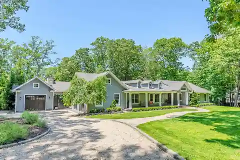 Thoughtfully Designed Home in Prime Belle Terre Location