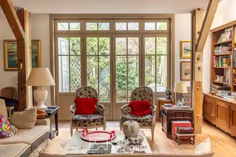 Industrial Charm with Contemporary Elegance