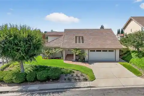 Remodeled Single-Level View Home