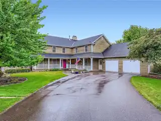 Prestigious Orono Home