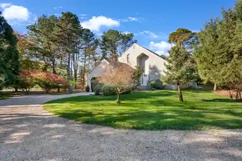 One-of-a-kind Home for Rent in a Special Enclave