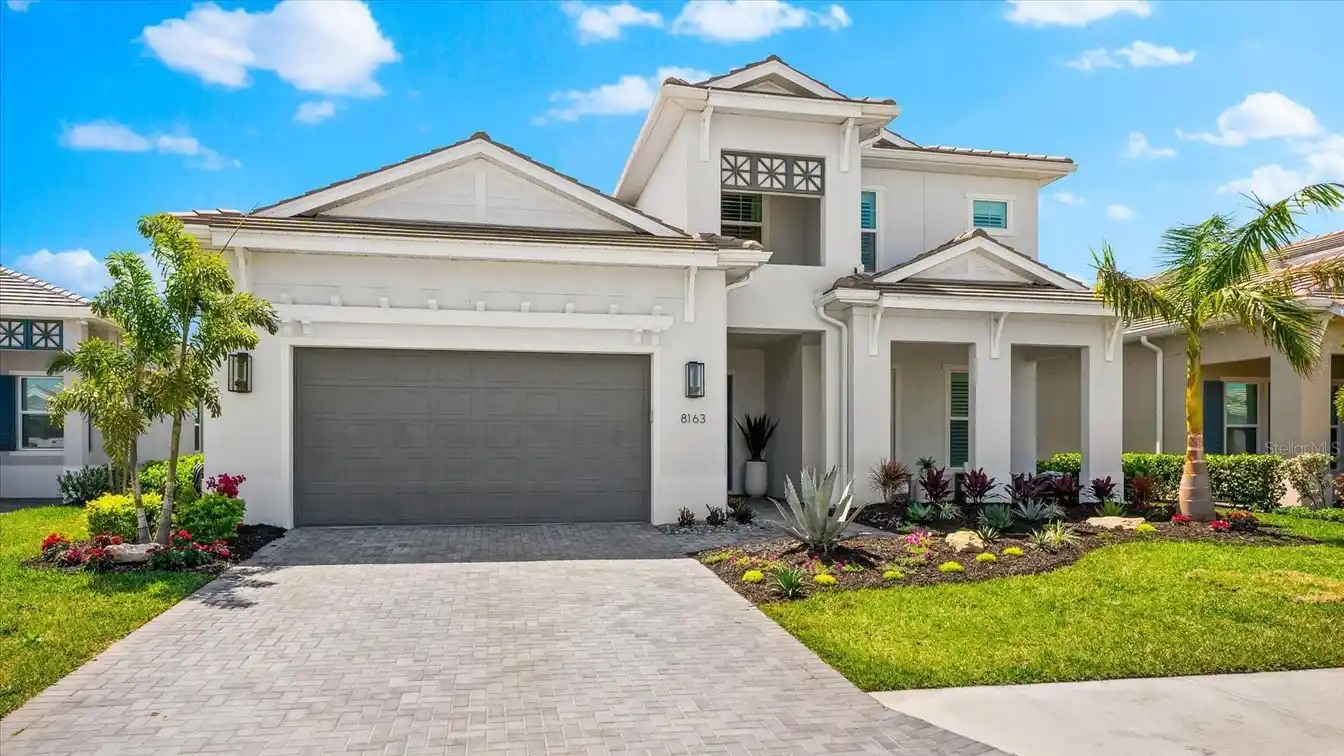 A Sanctuary in the Isles of Lakewood Ranch