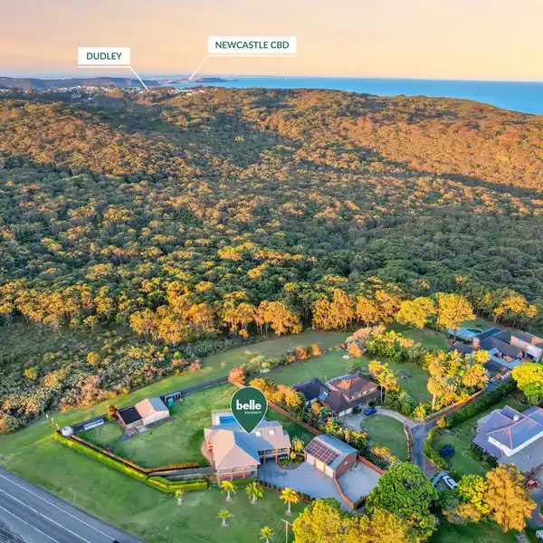 LIFESTYLE EXCELLENCE IN COASTAL REDHEAD