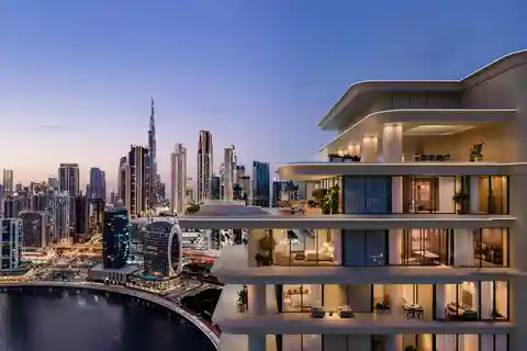 Ultra-Luxurious Waterfront Apartment Offering Stunning Views
