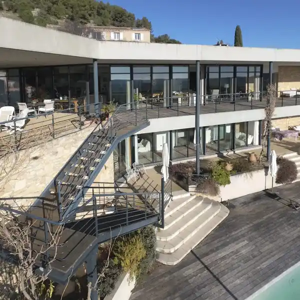EXCEPTIONAL ARCHITECT'S VILLA