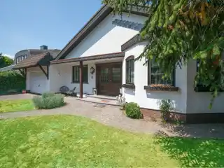 Classic Country House Style Residence