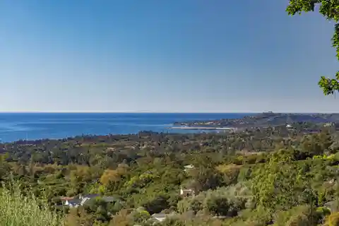 Vast 21.22-Acre Estate with Sweeping Views