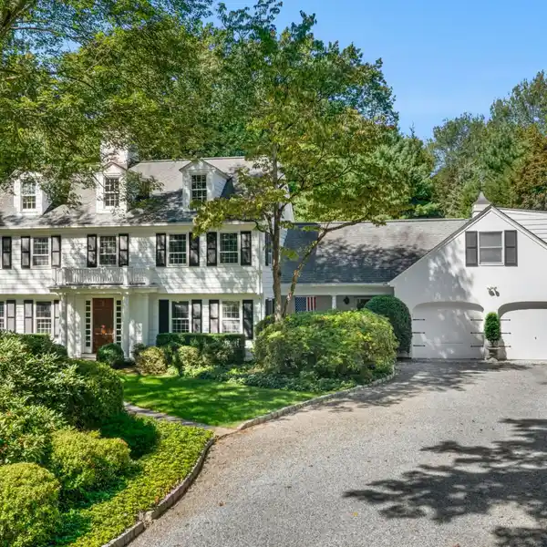 STUNNING PROPERTY ON OVER TWO ACRES