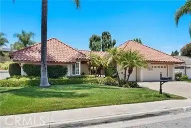 SINGLE-STORY HACIENDA IN STONERIDGE ESTATES
