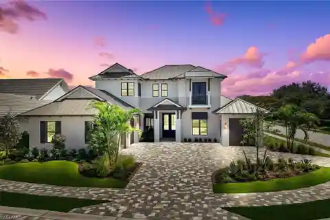 Enchanting Property in a Picturesque Community