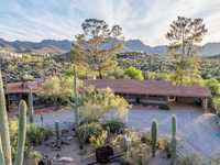 A TIMELESS RETREAT ON OVER TEN ACRES