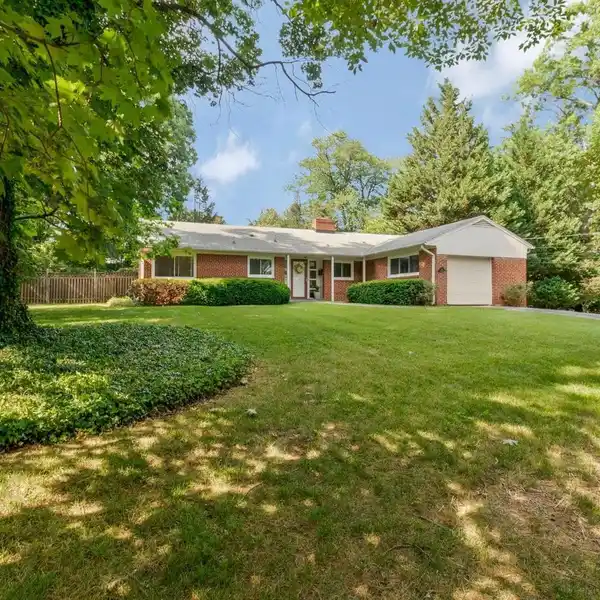 CHEVY CHASE GEM WITH POOLSIDE SERENITY AND UPDATES