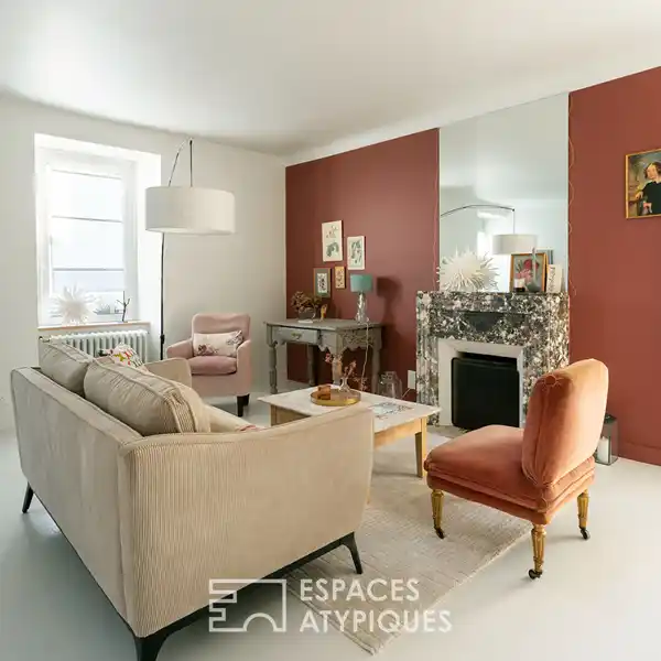 RENOVATED HOUSE IN THE CHARMING TOWN OF ETEL