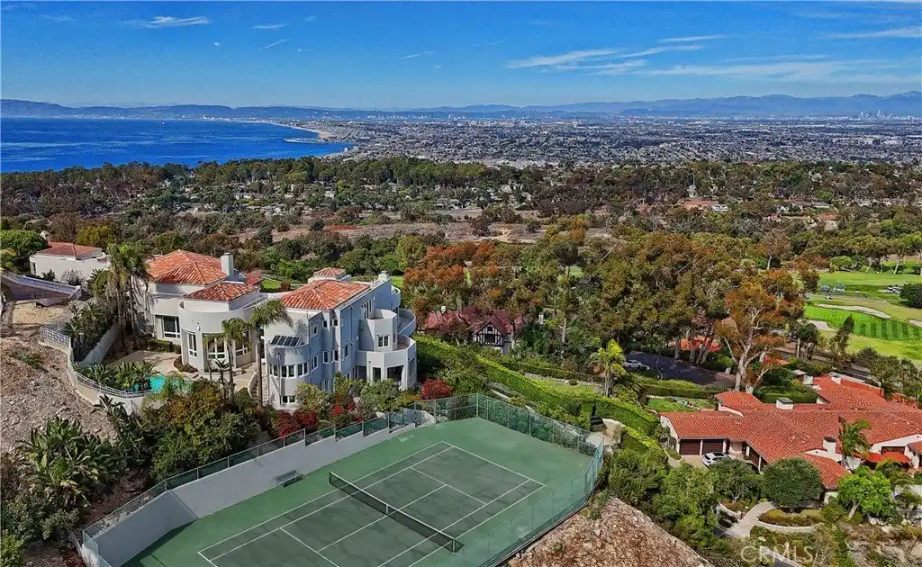 Exceptional Gated Estate in Esteemed Palos Verdes Estates