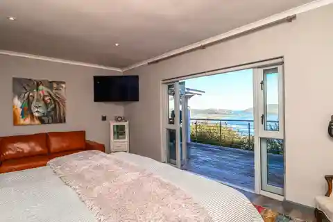 Extraordinary Location with Incredible Views