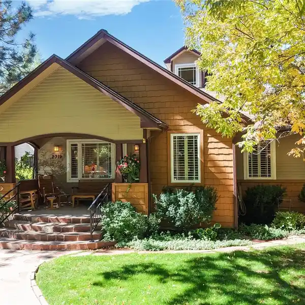 HIGH-END LUXURY REMODEL IN THE HEART OF UNIVERSITY PARK