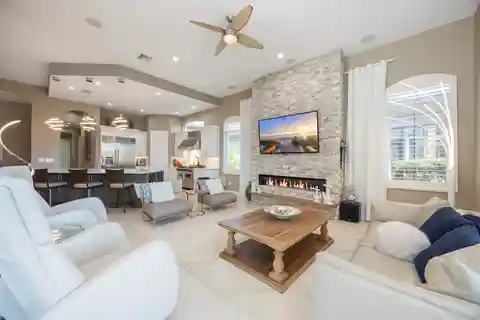 Meticulously Updated Residence in the Majors at Lely Resort